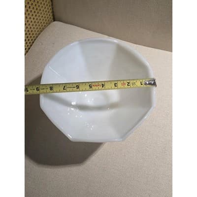 Vintage Anchor Hocking Milk Glass Pedestal Fruit Bowl. Non-stippled Background - Thumbnail 4