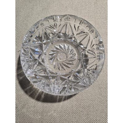 Vintage Heavy Cut Lead Crystal Ashtray 5.5” MCM Cigar Cigarette Trinket Dish - Thumbnail 2