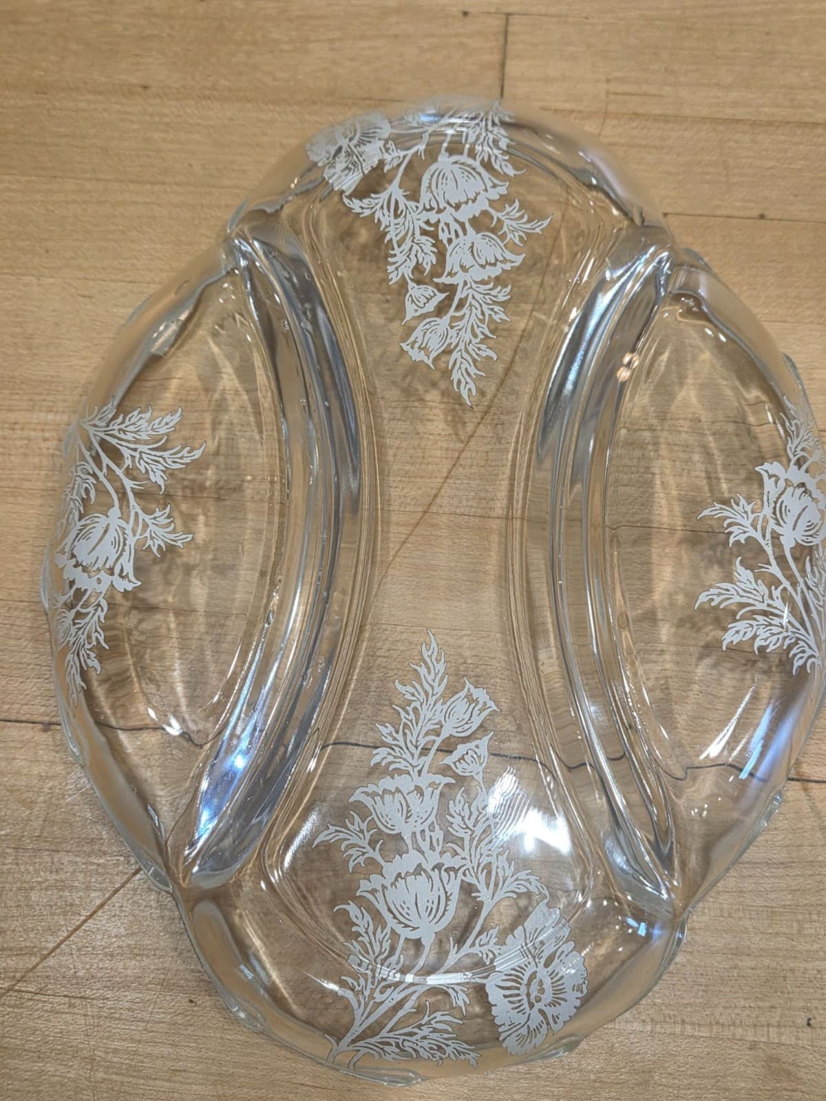 Vintage Divided Glass Serving Dish With Silver Floral Overlay 7.5 Inches Elegant - Thumbnail 4