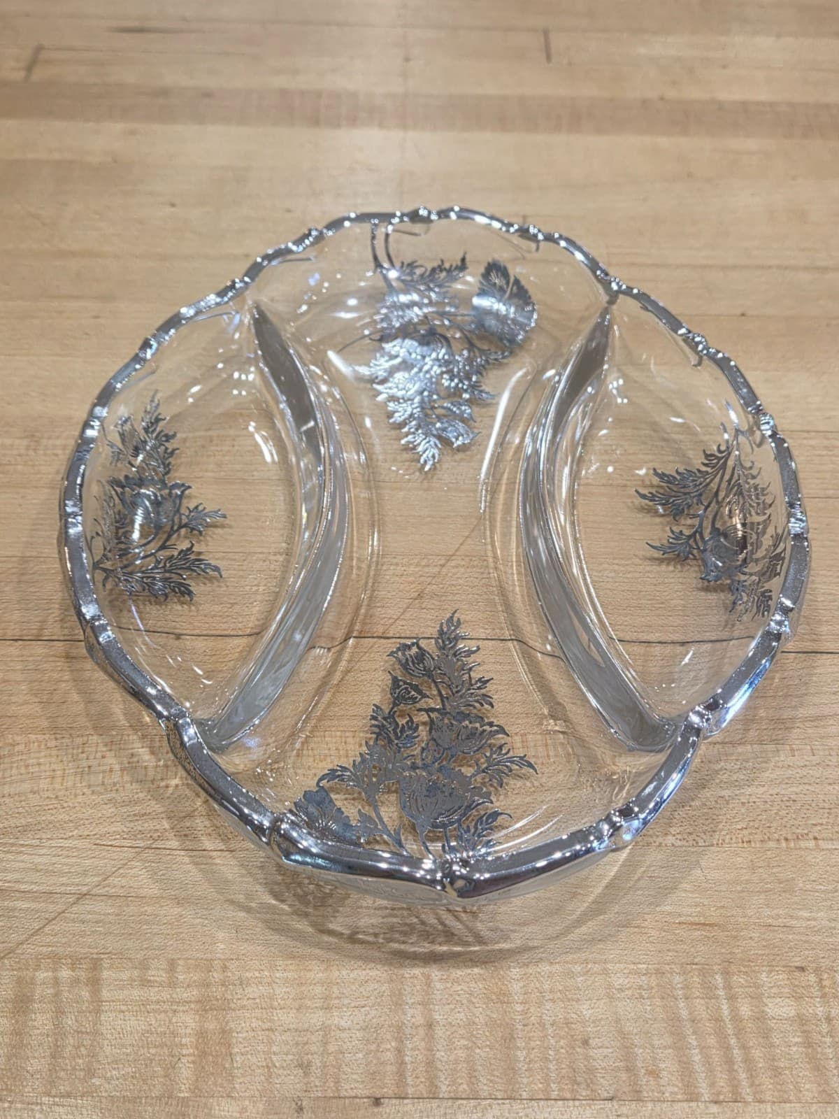 Vintage Divided Glass Serving Dish With Silver Floral Overlay 7.5 Inches Elegant - Thumbnail 3