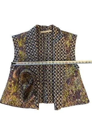 MARIE OLIVER WOMEN’S QUILTED COTTON VEST WITH BELT SMALL - Thumbnail 10