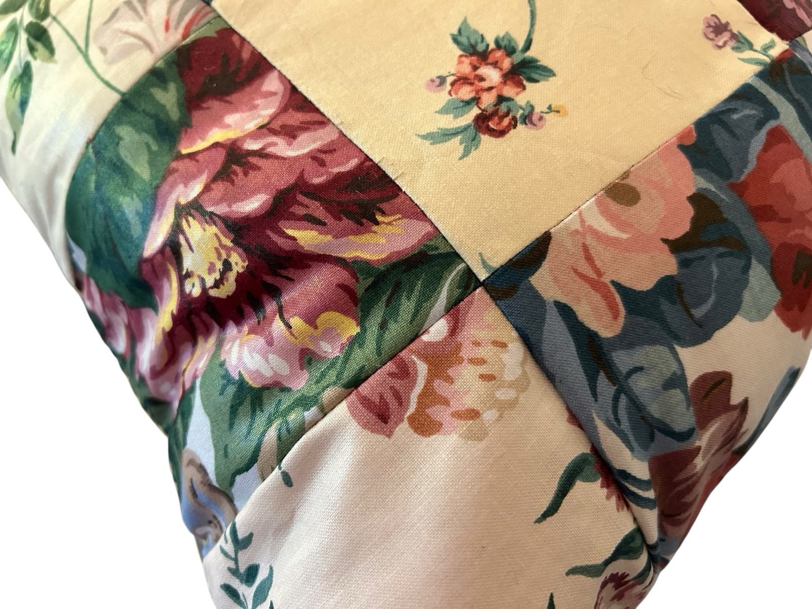 Vintage 1980’s Chintz Floral Pillow English Cottage Pink Green Yellow Blue - Thumbnail 6
