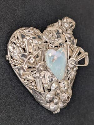 1905-1915 Ornate Silver Heart Brooch Pin & Large Natural Opal Arts & Crafts Era - Thumbnail 6