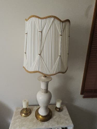 Hollywood Regency Style Lamp And Lamp Shade - Thumbnail 2