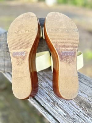 Italian Shoemakers White Sandals Slip Ons Women's 8M Made In Italy Pre-owned - Thumbnail 2