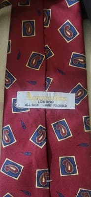 Aquascutum Vintage Luxury 100% Silk Tie, Hand Made In London. - Thumbnail 3