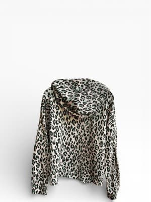 Zoe And Phoebe Women’s Zebra Print Hoodie Size 2 Xl - Thumbnail 2