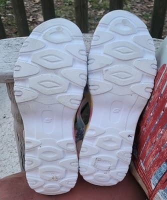 Skechers Cali Groovy Tie Dye Sandals Size 11 Luxe Foam - Thumbnail 7