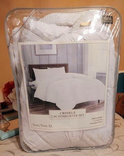Twin/Twin Extra Long Tufted Crinkle Comforter & Sham Set White -
