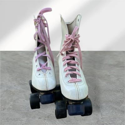 Vintage Roller Derby Women's Roller Skates White Sixe 6