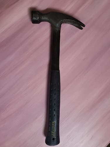 Estwing 20 oz. Claw Hammer. E3-20 USA Vintage Nylon Handle Grip