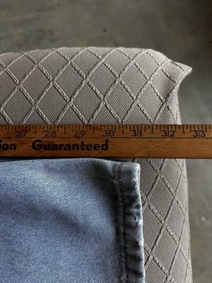 Vintage Levi’s Orange Tab W32x30 Light Wash - Slim Fit Tapered Leg - 90s - Thumbnail 5