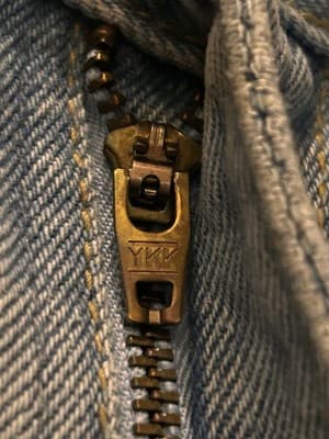 Vintage Levi’s Orange Tab W32x30 Light Wash - Slim Fit Tapered Leg - 90s - Thumbnail 6