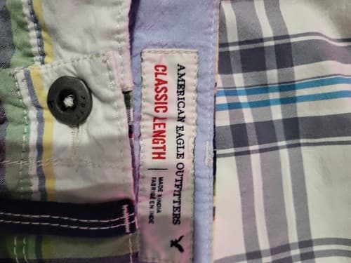 AMERICAN EAGLE OUTFITTERS CLASSIC MENS KNEE-LENGTH CHECKED SIZE 32/33 - Thumbnail 5
