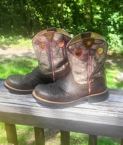 Ariat Boots Pink Camo Brown Leather Fatbaby Boots Size 4.5 Youth - Thumbnail 5