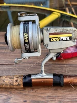 Vtg Daiwa Series 1112 GC 7' 2pc 6-10lb Spinning Rod Made In USA With 640 Zebco - Thumbnail 3
