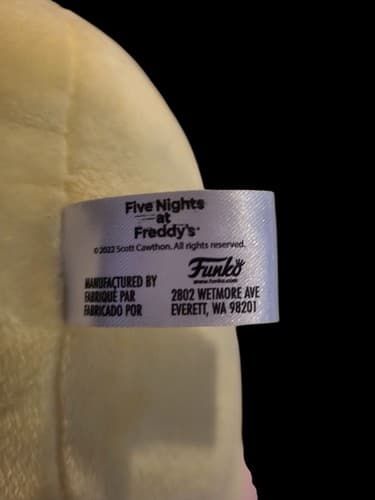 Funko FNAF Five Nights at Freddy’s Security Breach Plush 16" Jumbo Vanny Easter - Thumbnail 3