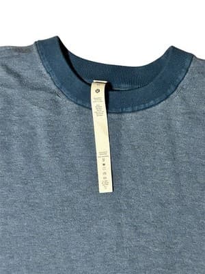 Lululemon Silk Blend Crewneck Sweater Women’s Size 12 Blue Soft Long Sleeve - Thumbnail 2