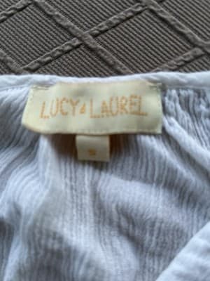 Lucy and Laurel women's size SWhite and blue Embroidered A-Line Tank - Thumbnail 6