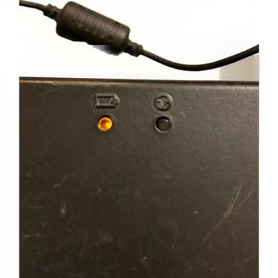 Vintage IBM ThinkPad 385XD Intel Pentium MMX Processor With Built In Cd Drive. - Thumbnail 2