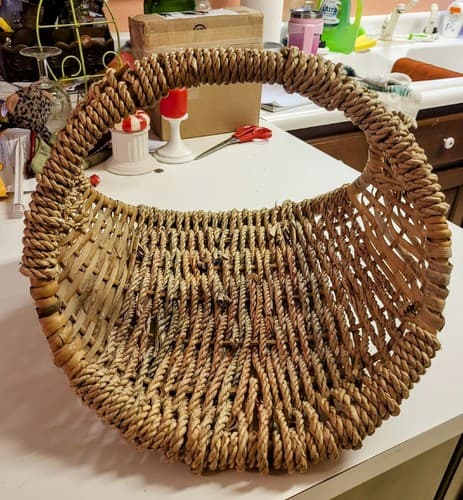 Beautiful Tricolor Rattan Woven Basket - Thumbnail 6