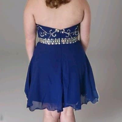 Prom Dress - Thumbnail 3