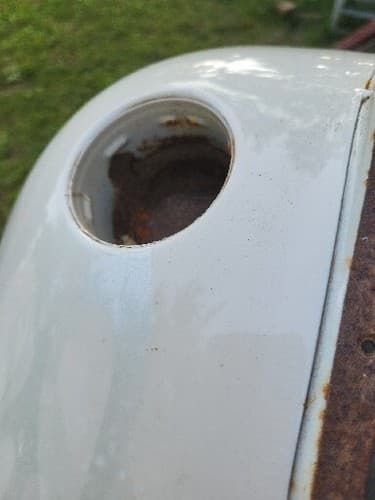 Harley Davidson Road Glide & Electra Glide Ultra Classic Fuel Gas Tank -Dented - Thumbnail 8
