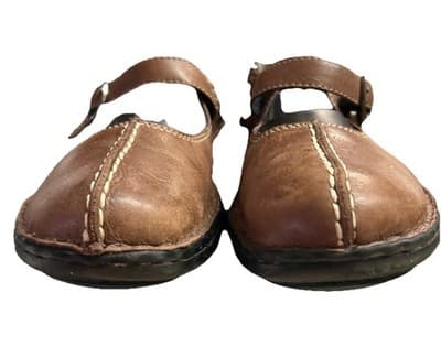 Clark’s Size 9 Leather Brown Appely Walk Mary Jane Shoes - Thumbnail 5