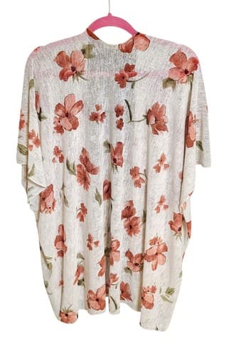 Janice One Size Short Sleeve Open Kimono (Pink Floral Design)