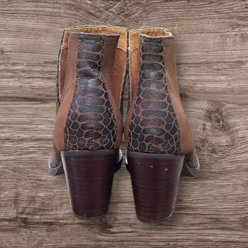 Laura Marano By Not Rated Women Bootie Sz 6.5 Brown Black Faux Snakeskin Nice - Thumbnail 4