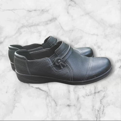 CLARKS COLLECTION Women's Size 9.5 Black Cheyn Madi Slip On Leather Loafer - Thumbnail 2