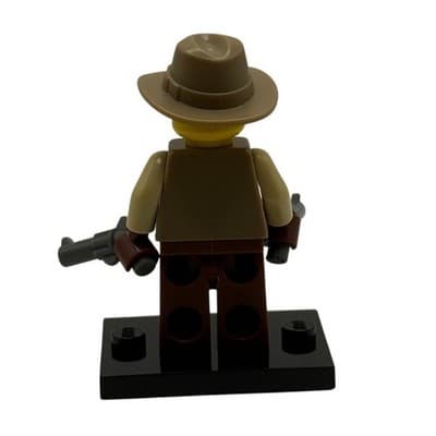 Cowboy - Series 1 LEGO Collectible Minifigure (2010) - Thumbnail 2