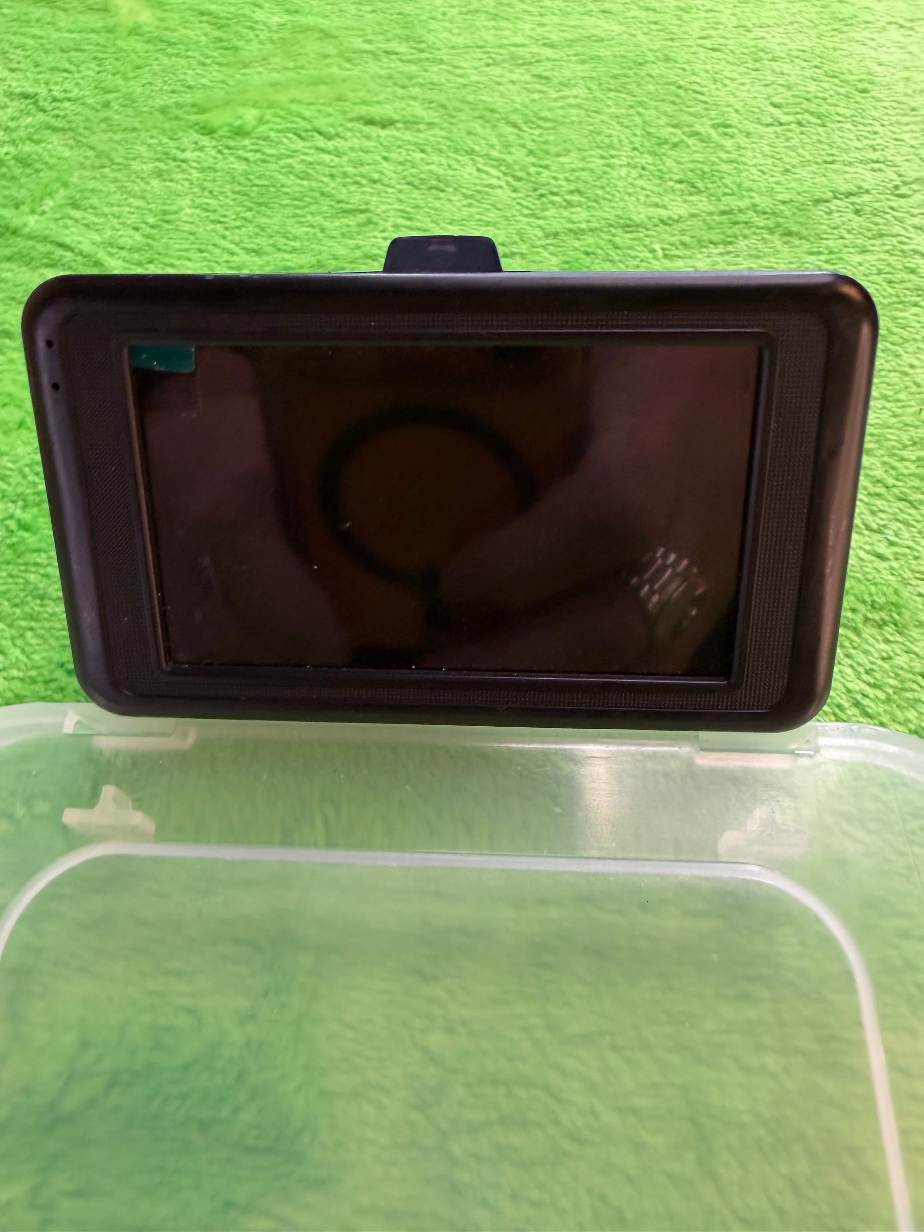 Minolta MNCD37 1080p Dash Cam Blue w/ Car Charger, Tested - Thumbnail 3