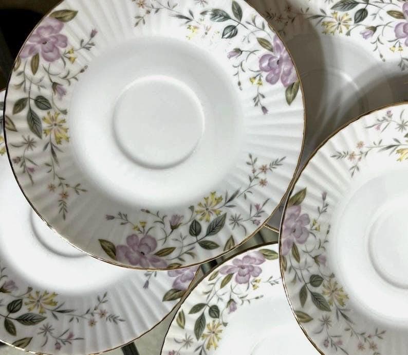 Vintage Grant Crest Tea Cups and Saucers: ‘Spring Serenade’ Fine China 2 Teacup with 2 Saucers Set- 4 pieces total - Thumbnail 3