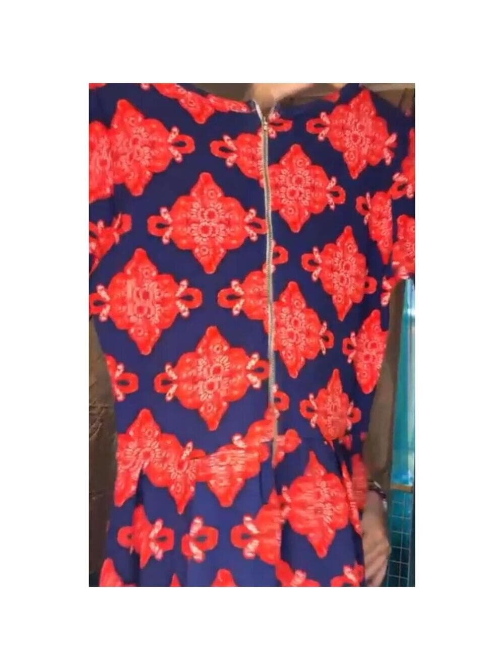 LULAROE Amelia Knee Length Dress Pleated Pockets - Thumbnail 9