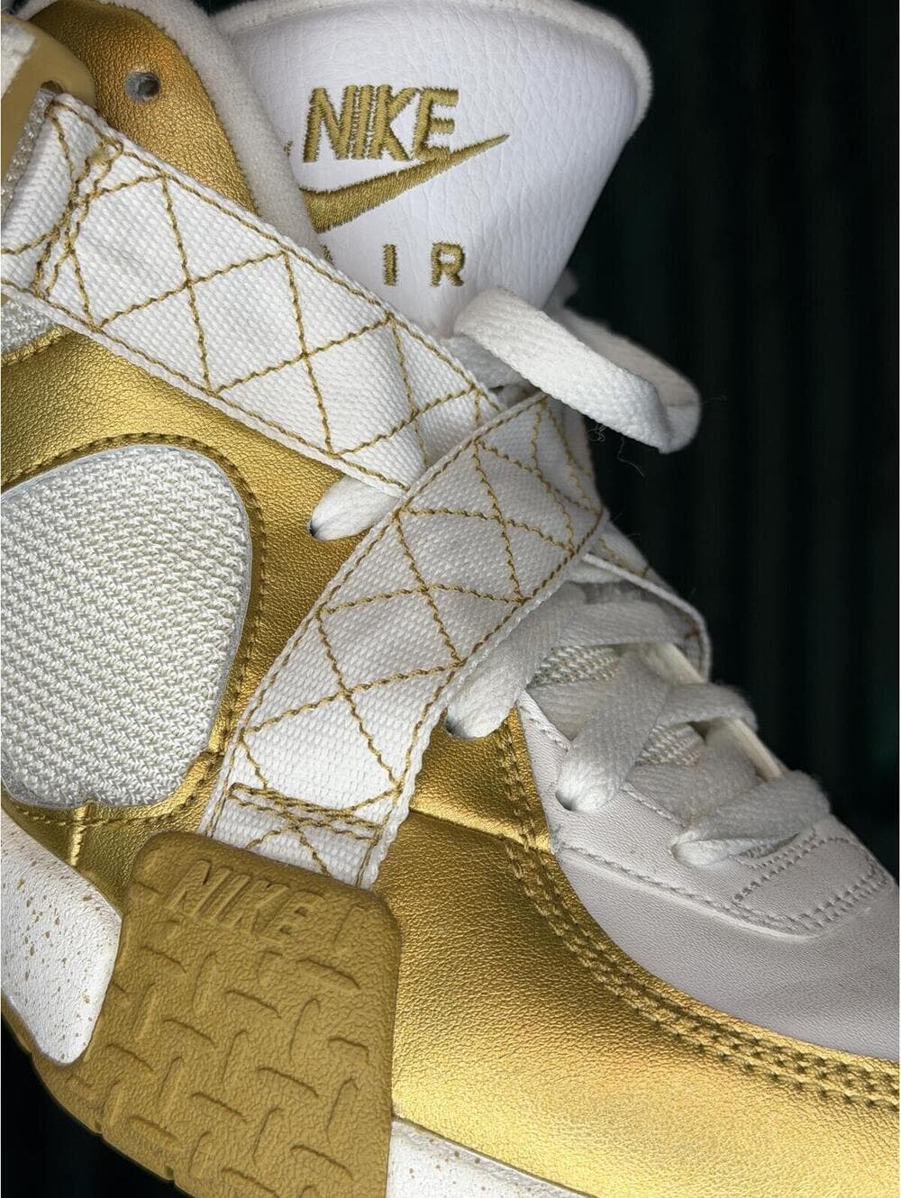 Nike Air Raid Metallic Gold White Basketball Sneakers - Thumbnail 6