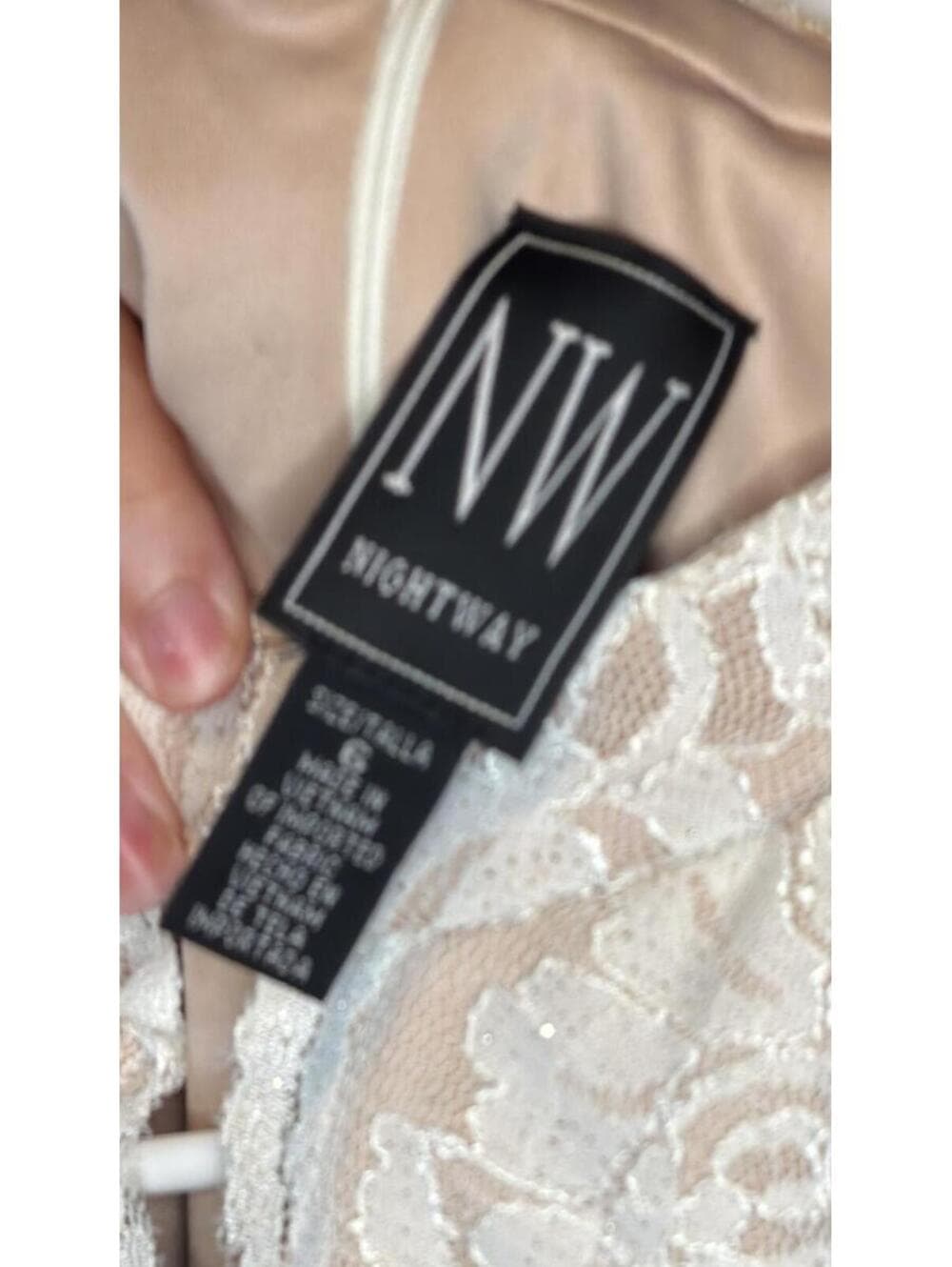 NW Nightway Size 6 White Lace Full-Length Gown - Thumbnail 3