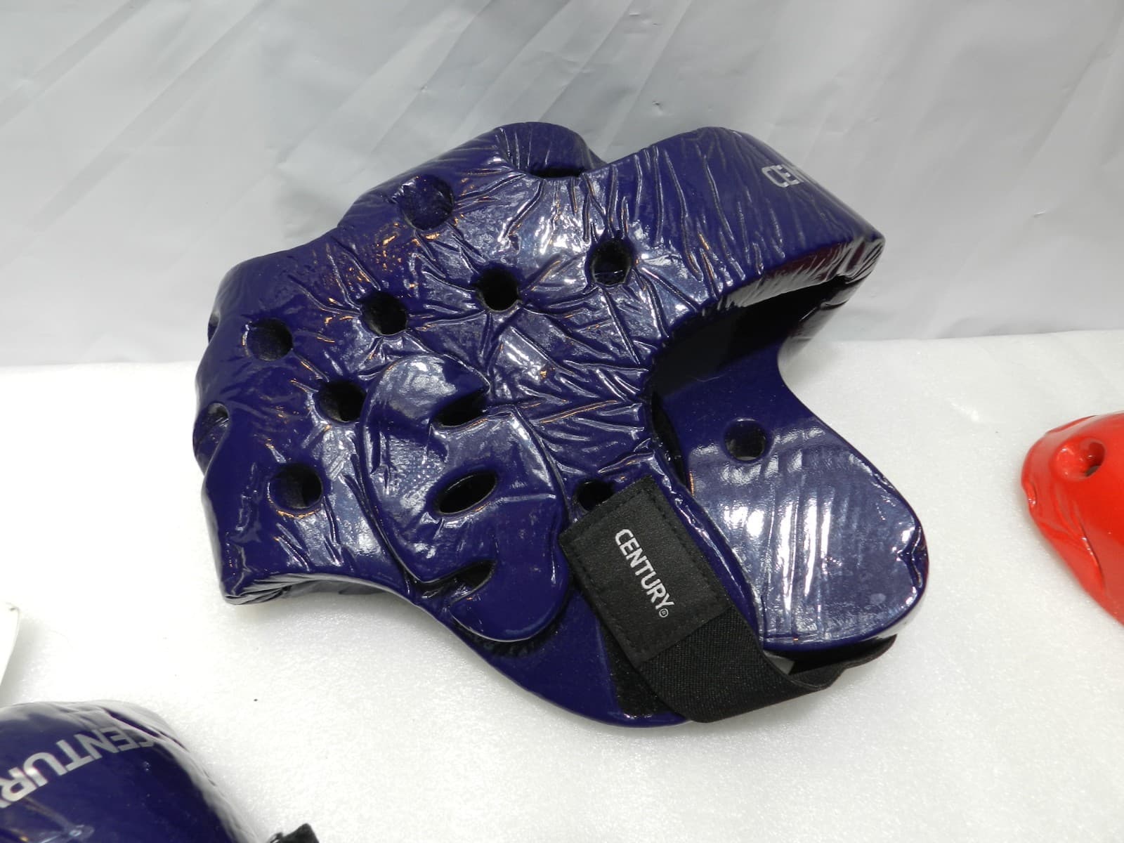 Century Youth Child Sparring Gear Martial Arts Headgear Hands Feet sz 5/6 E75M - Thumbnail 5