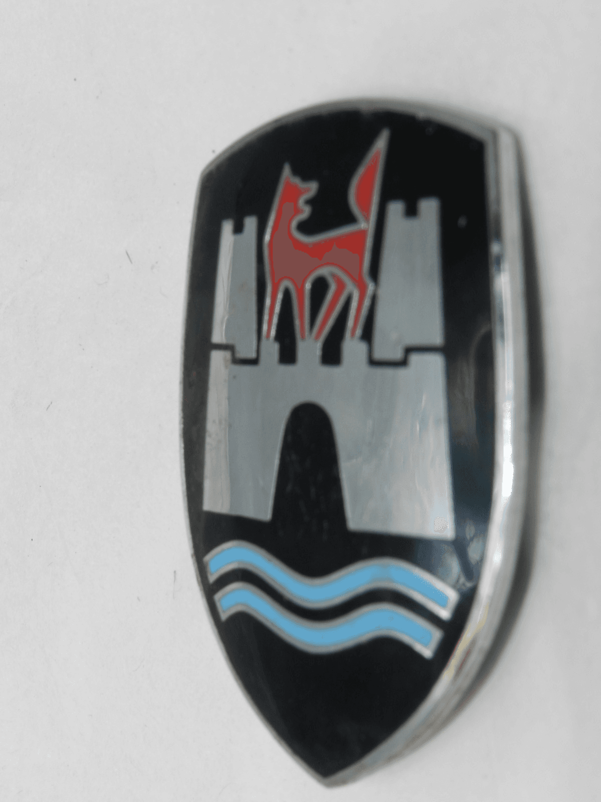 Vintage Volkswagen VW Wolfsburg Crest Hood Emblem Beetle (B5JJ? - Thumbnail 2
