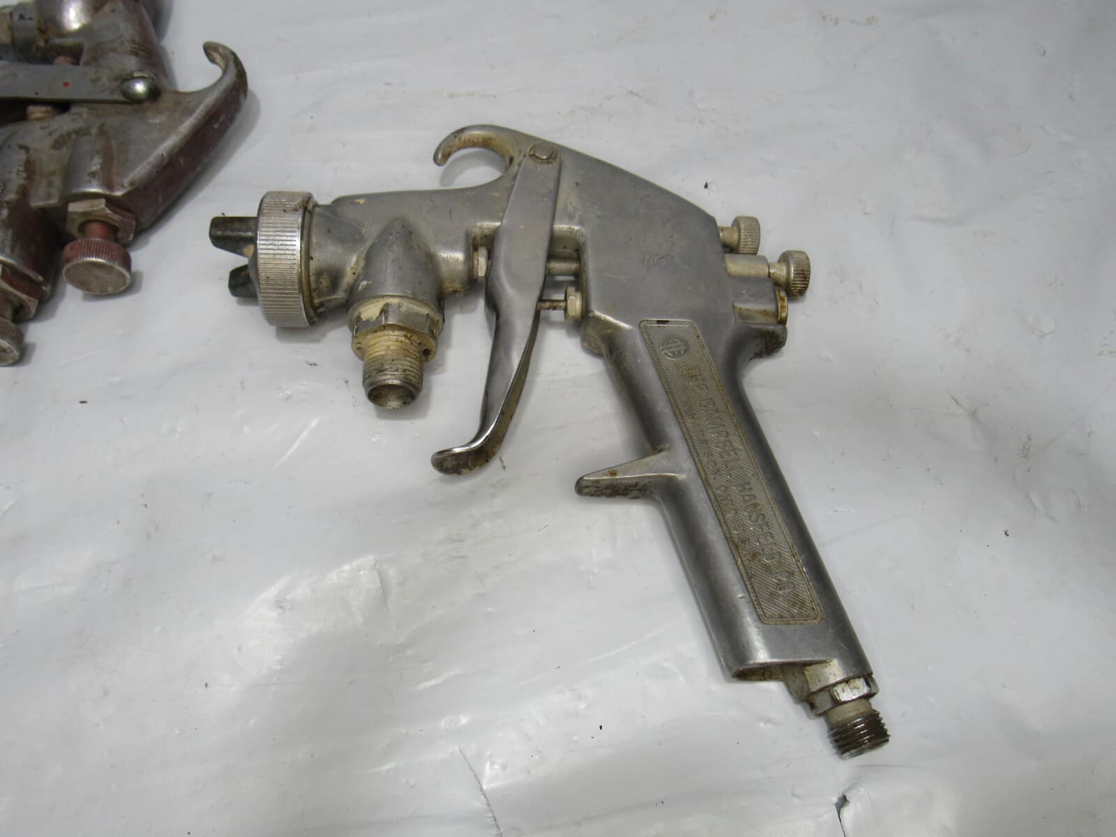 (2) Vintage Automotive Spray Paint Sprayer Guns Sears Campbell Hausfeld (R36J) - Thumbnail 8