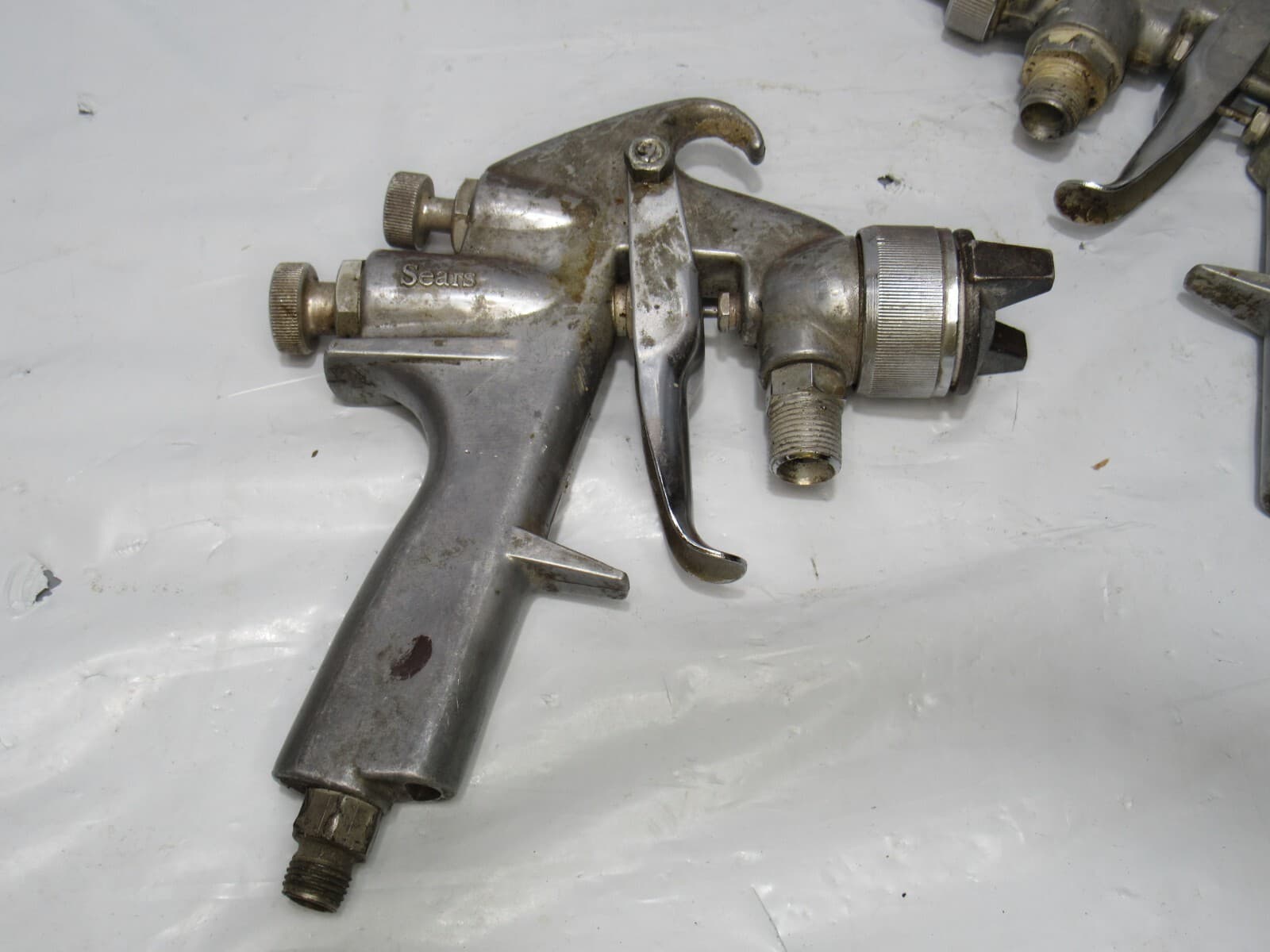 (2) Vintage Automotive Spray Paint Sprayer Guns Sears Campbell Hausfeld (R36J) - Thumbnail 3