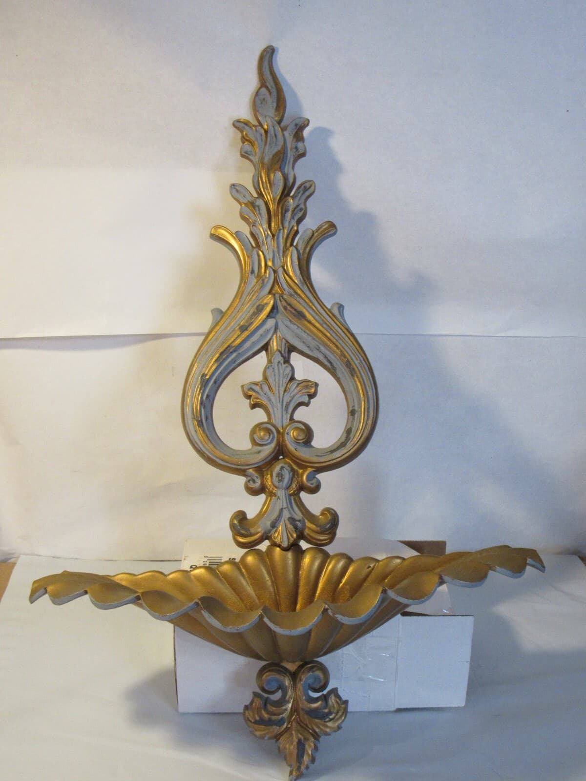 SEXTON Cast Aluminum Wall Planter Regency 1960s 15.5" Gold U47J - Thumbnail 2