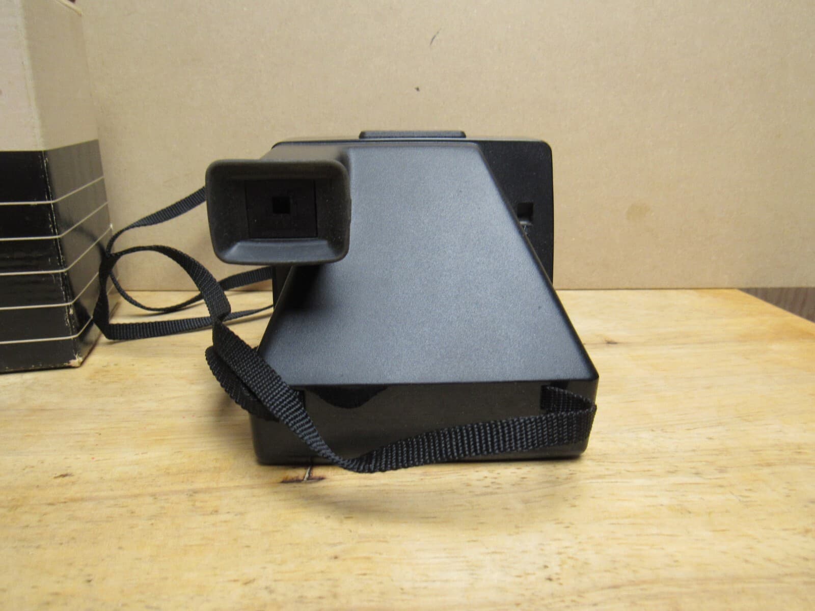 Polaroid Pronto Land camera Instant with box (J) - Thumbnail 6