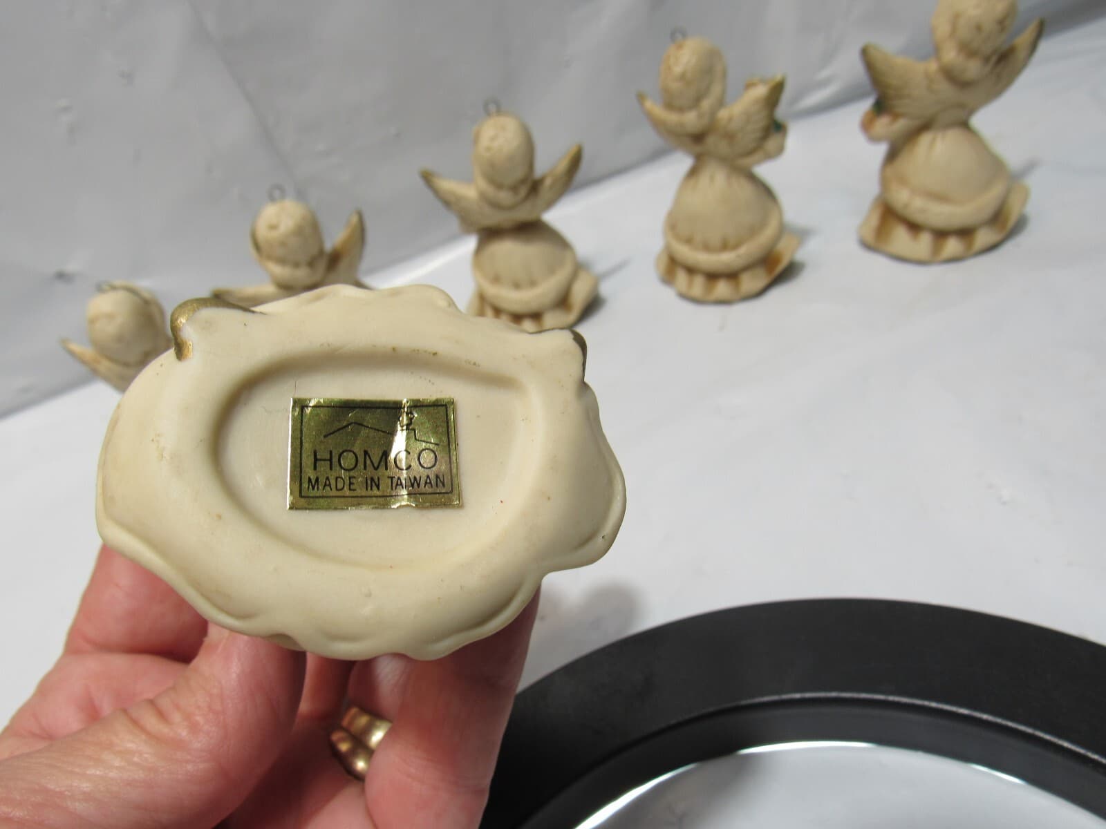 Vtg HOMCO Angel Christmas Ornaments Porcelain Holiday Figurines Set Of 6 Q47M - Thumbnail 7