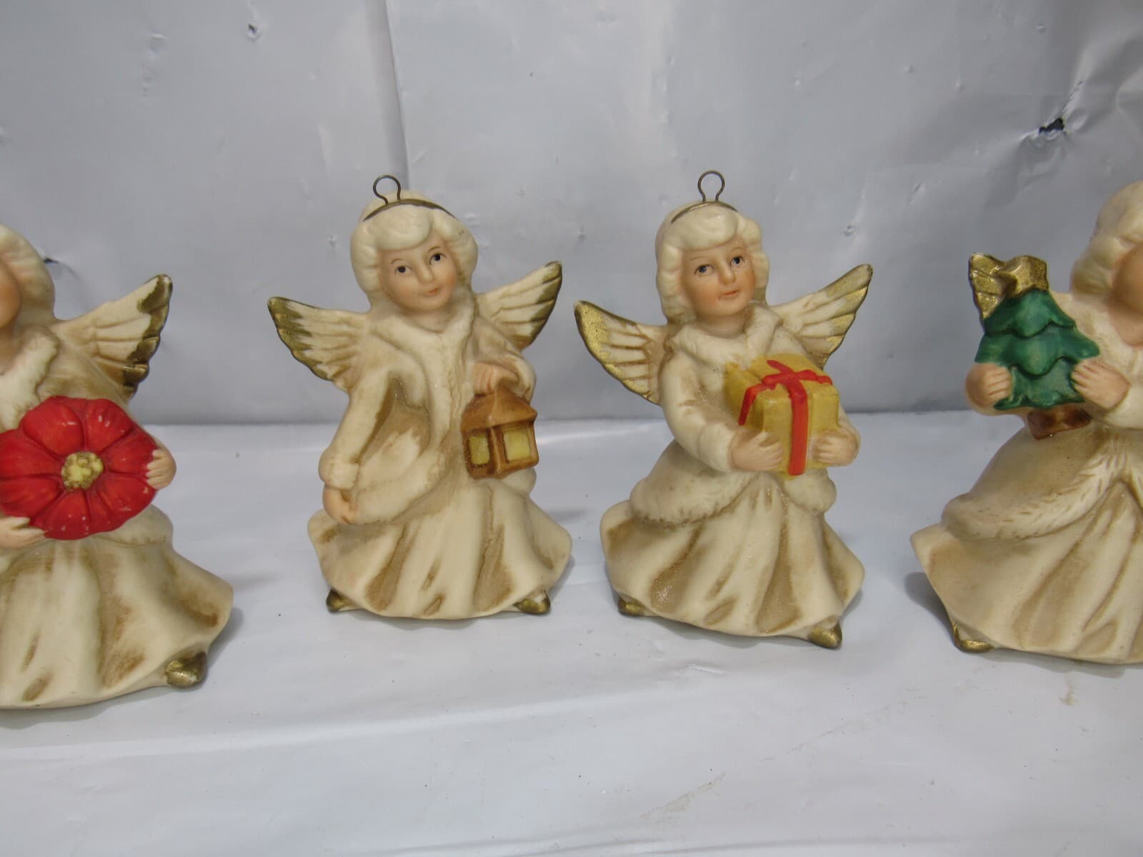 Vtg HOMCO Angel Christmas Ornaments Porcelain Holiday Figurines Set Of 6 Q47M - Thumbnail 3