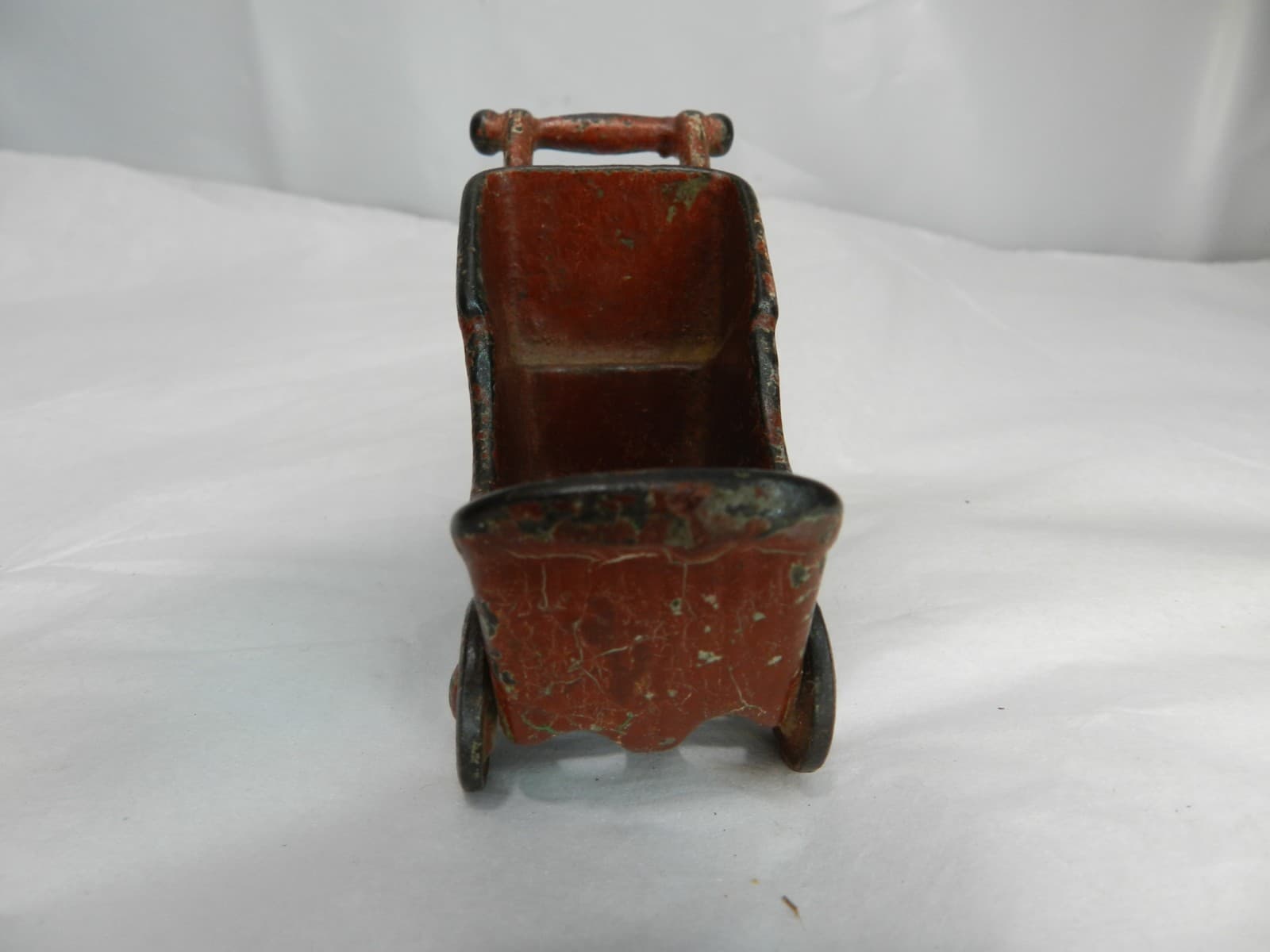 Antique Kilgore Manufacturing Cast Iron Stroller & Highchair Toy B8S - Thumbnail 3