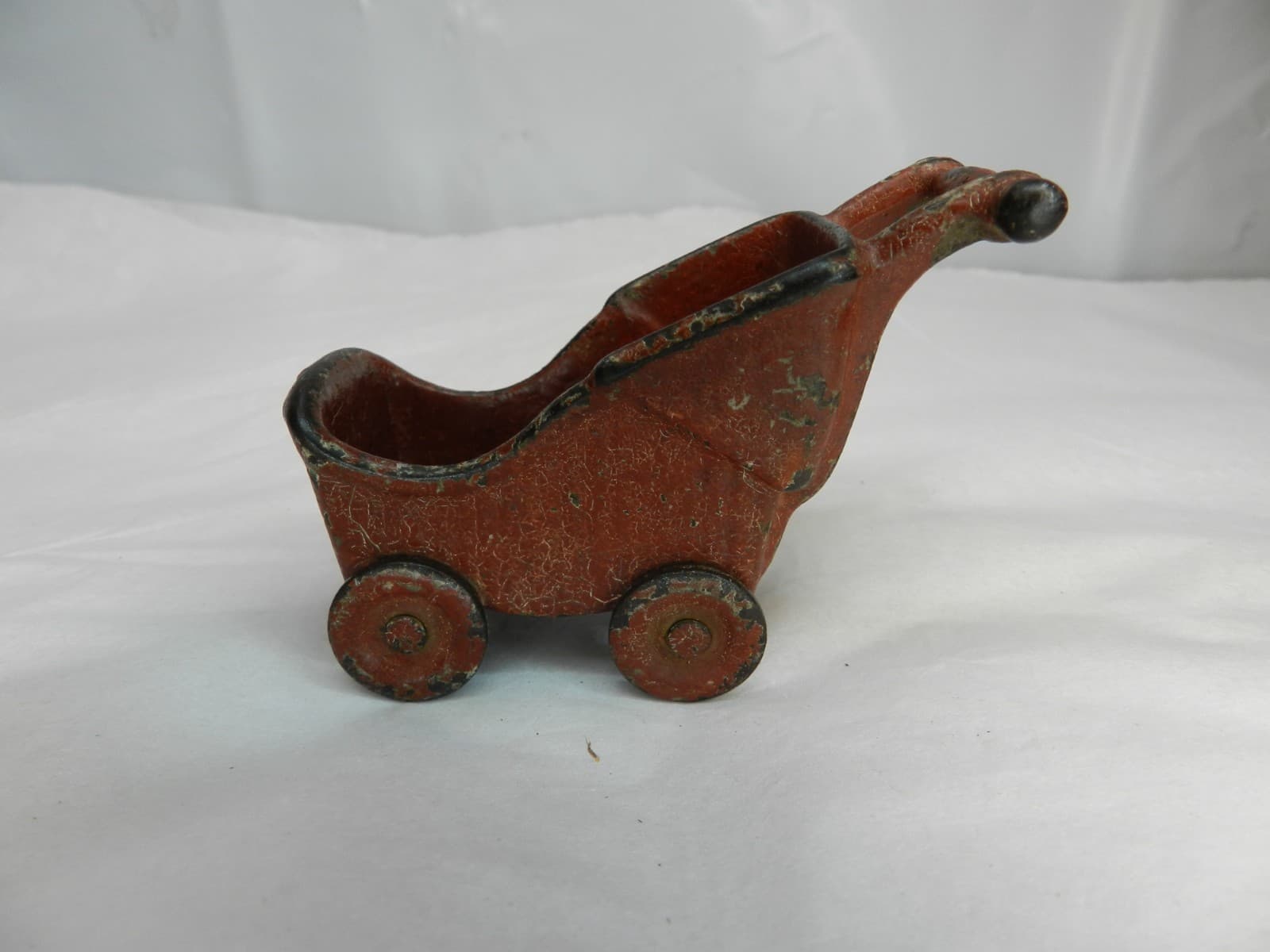 Antique Kilgore Manufacturing Cast Iron Stroller & Highchair Toy B8S - Thumbnail 4