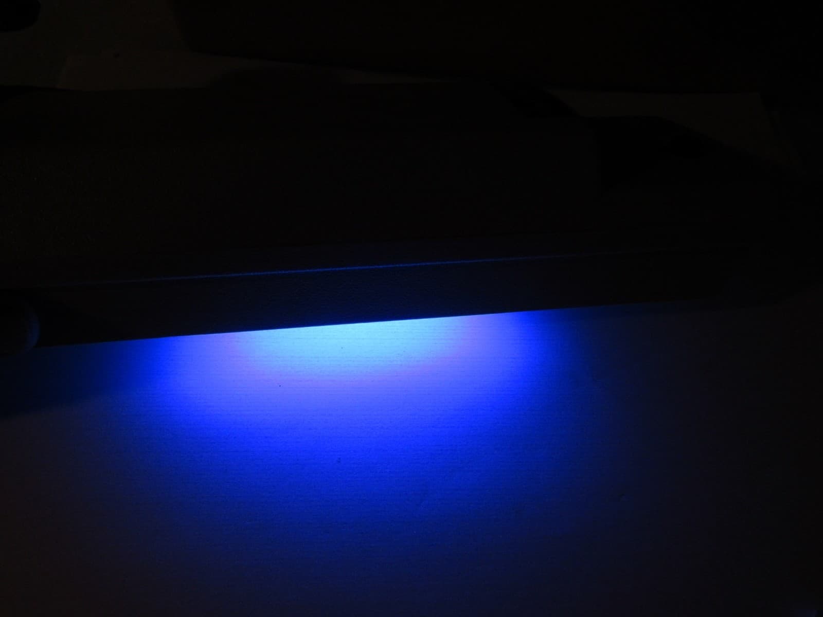 Ultra-Violet UVL-21 Blak-Ray Lamp long wave UV-366nm 115VAC, 60 Hz Crime Kit V41 - Thumbnail 3