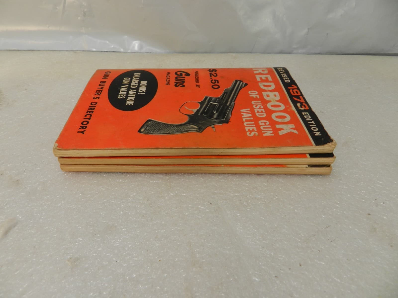 3 RedBook of Used Gun Values by Guns Magazine Red Book 70 72 73 Y32JJ - Thumbnail 9