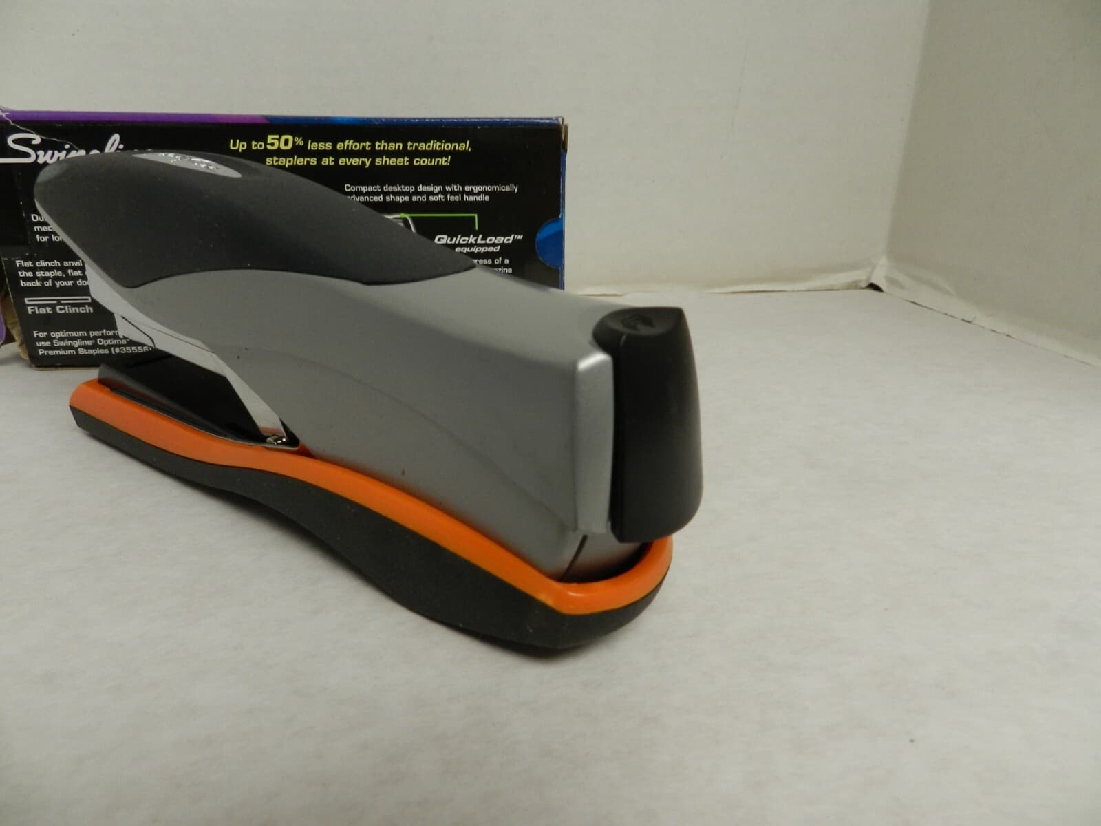 Swingline Optima 40 Compact Stapler, Low Force, 40 Sheets, Black/Silver G59K - Thumbnail 7